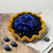 Load image into Gallery viewer, 3 Inch Scented Blueberry Pie Candle