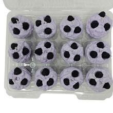 Load image into Gallery viewer, 12 Pack Scented Cupcake Candles - Blackberry
