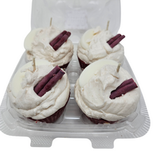 Load image into Gallery viewer, 4 Pack Scented Cupcake Candles - Apple Cinnamon

