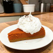 Load image into Gallery viewer, Pumpkin Pie Slice Candle
