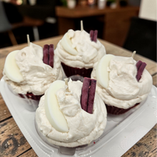 Load image into Gallery viewer, 4 Pack Scented Cupcake Candles - Apple Cinnamon
