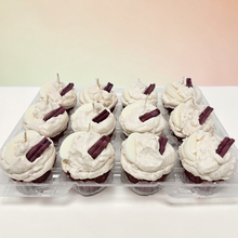 Load image into Gallery viewer, 12 Pack Scented Cupcake Candles - Apple Cinnamon

