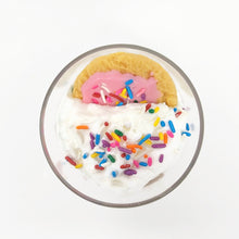 Load image into Gallery viewer, Sugar Cookie Scented Candle – Sprinkled Wax Cookie Topping
