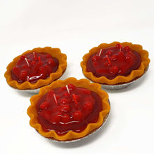 Load image into Gallery viewer, Scented 5 Inch Strawberry Pie Candle
